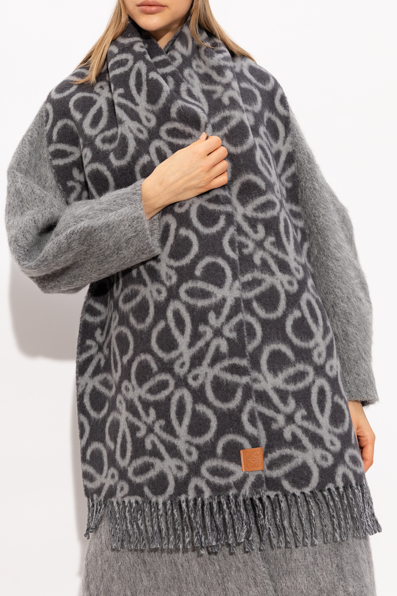 Loewe Monogrammed scarf | Women's Accessories | Vitkac